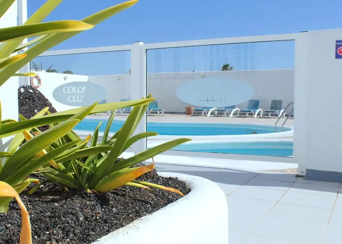 New Colonyclub 公寓 *