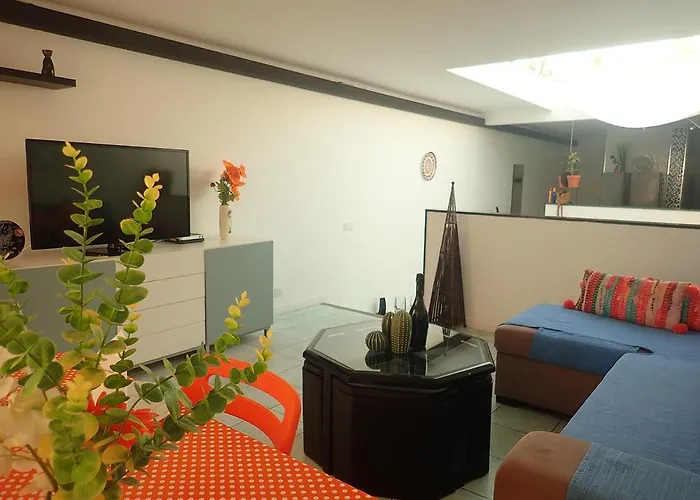 New Colonyclub 公寓 卡门港